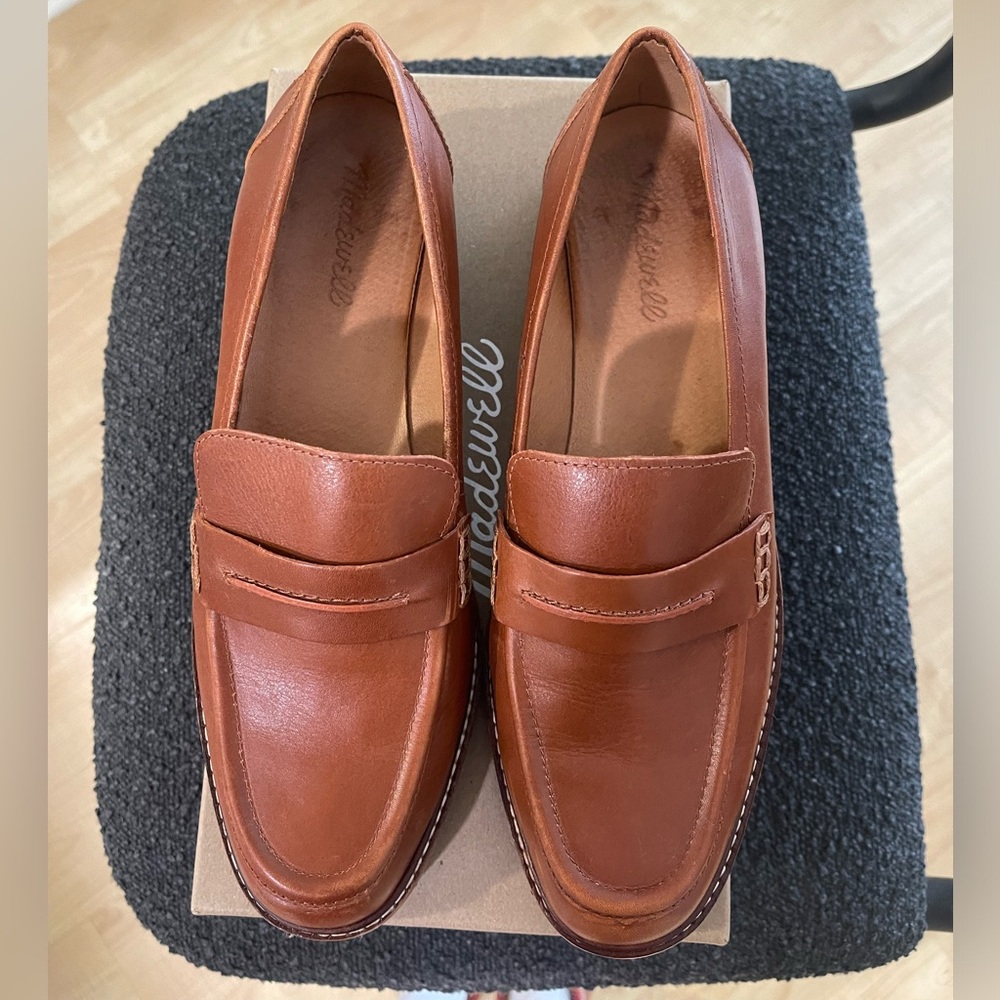 Madewell Lugsole Loafers (size 10) in Chestnut Leather